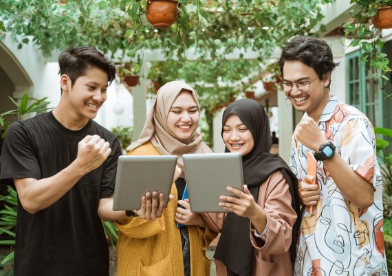 Student groups like to see results when browsing on a tablet